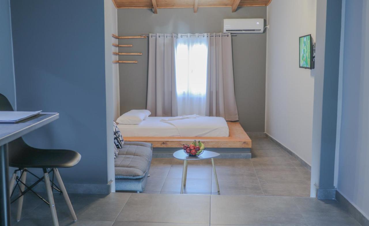 Spitakia-Cozy & Comfy Apartments 10Minutes From The Airport Artemida  Exterior foto